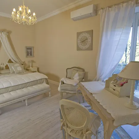 Del Sole Отель Помпеи